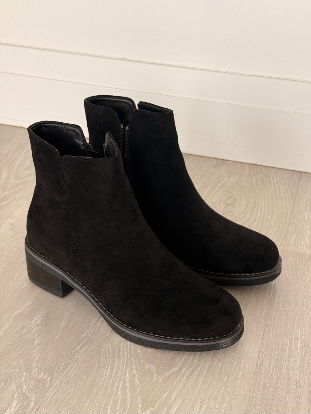 Black Suede Ankle Boots - Classic Women's Chelsea Boot